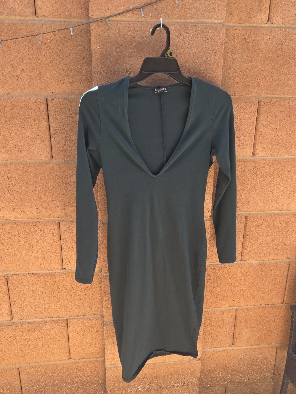 Deep V-Neck Long Sleeve Bodycon Dress in Dark Green